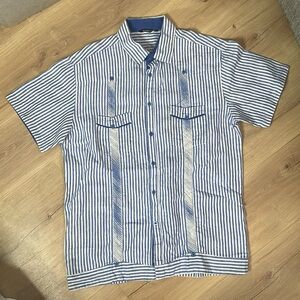 Vintage Bohio Linen Shirt. White and Blue. XL. Excellent‎ Condition! Beautiful.